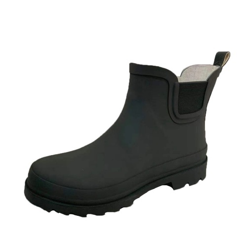 Lady black ankle rubber rain boot with elastic band