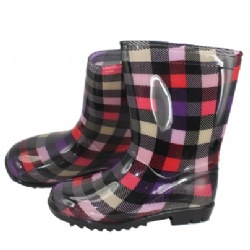 Kids red pink lattice pvc rain boot