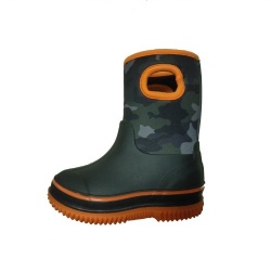 Kids green camo TPE neoprene boot