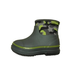 Kids short green camo TPE neoprene boot